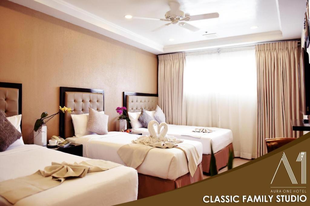 Aura One Hotel Baguio City Esterno foto